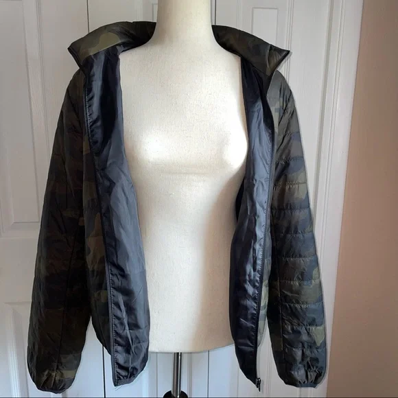 Pink Camo jackets  size M - Picture 4 of 12